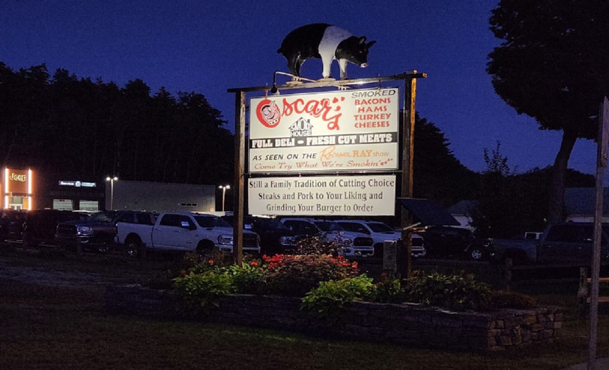 Custom Solar Lighting For Signs